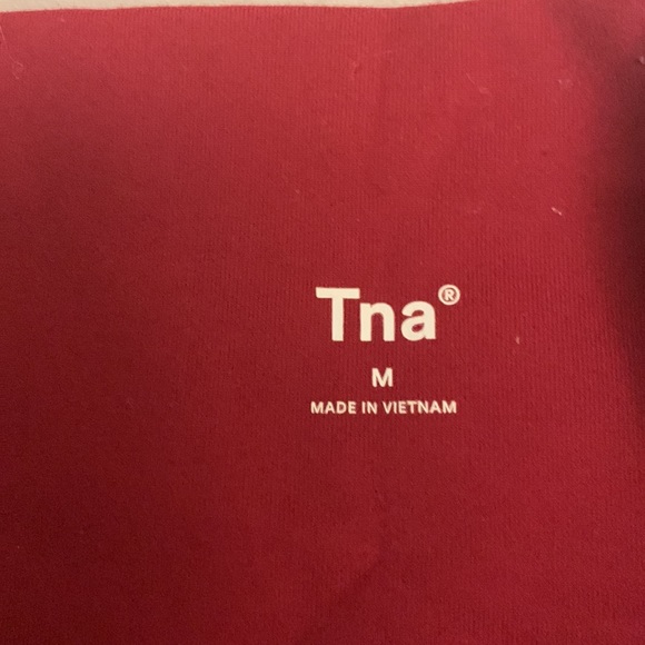 Aritzia leggings - Picture 2 of 2